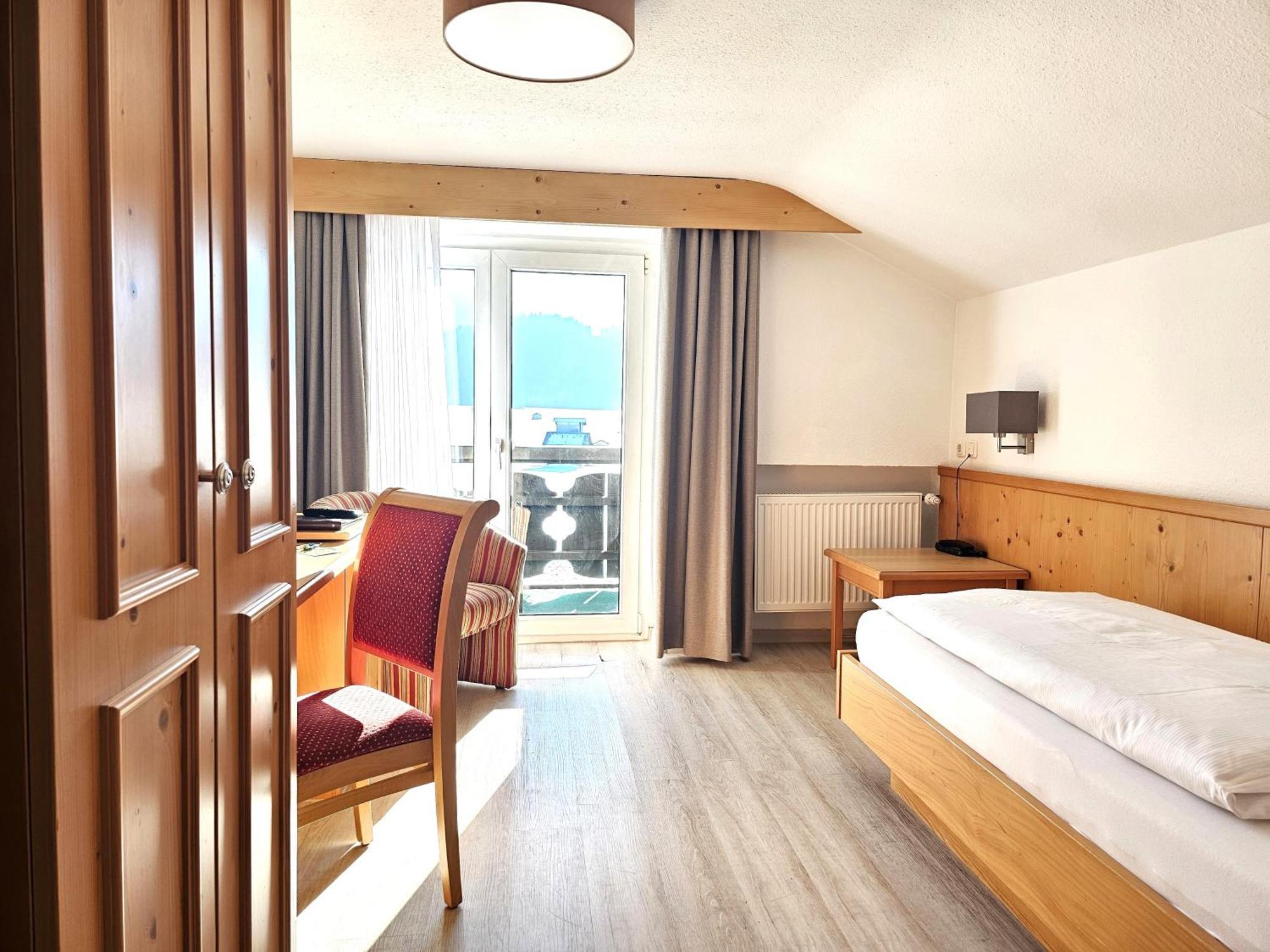 Hotel Cafe Fuggerhof Όμπερσντορφ Εξωτερικό φωτογραφία