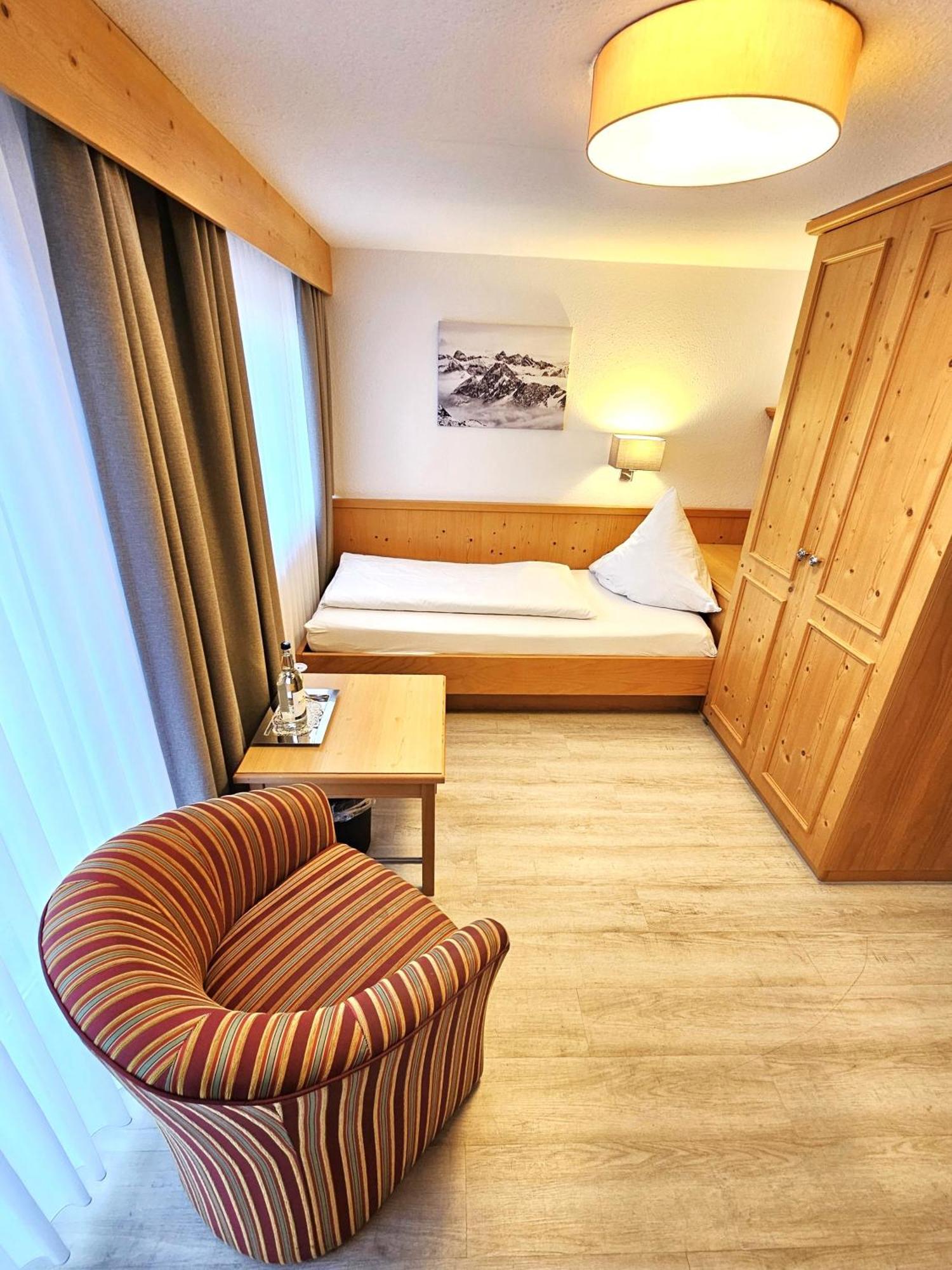 Hotel Cafe Fuggerhof Όμπερσντορφ Εξωτερικό φωτογραφία